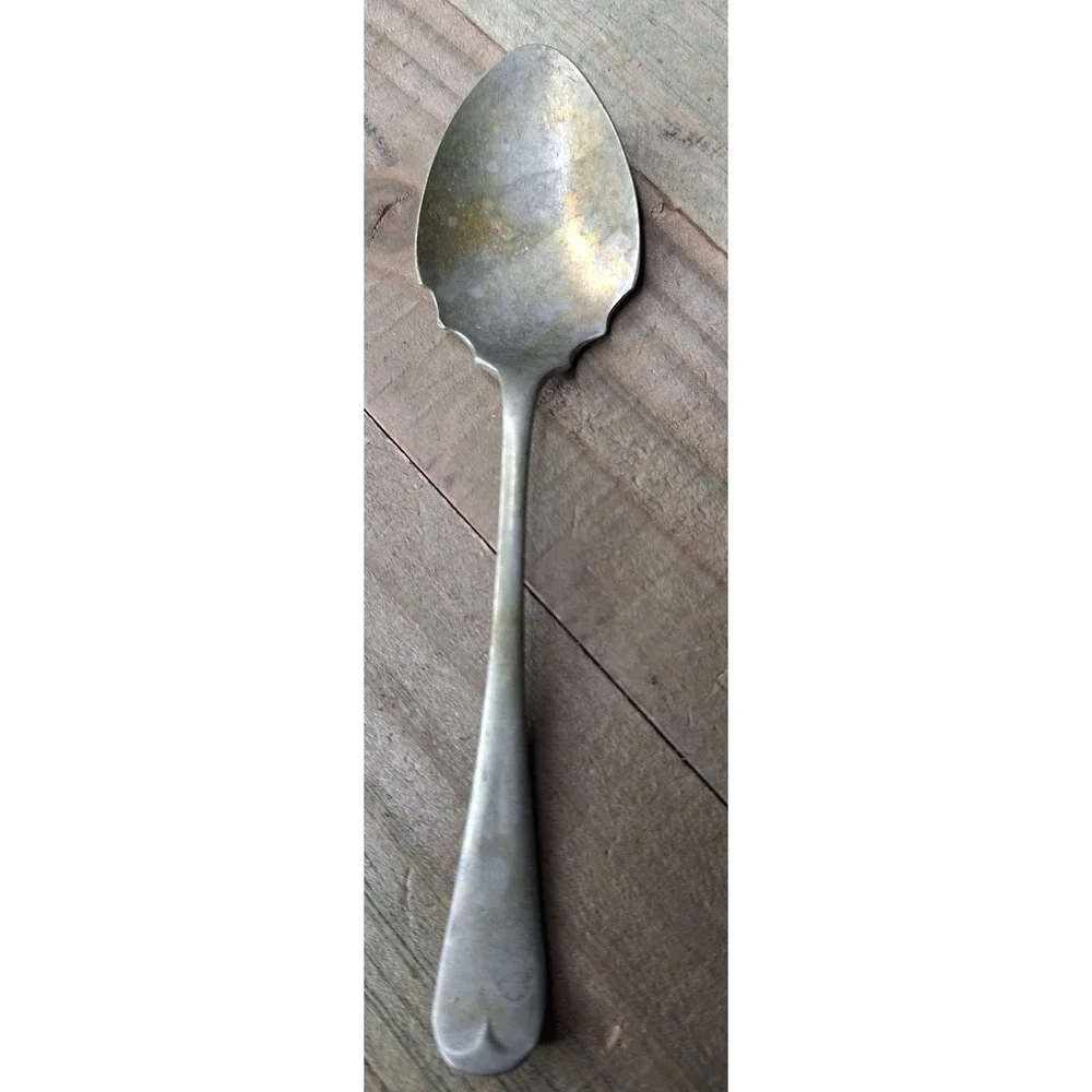 Antique EPNS Silver Plate Scalloped Shell Bowl Sugar Jam Spoon 15g